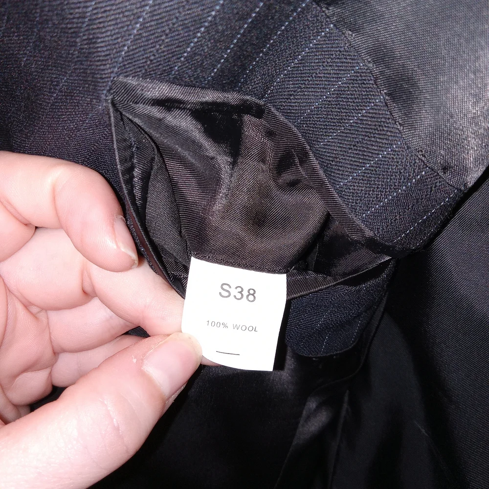 Jos A Bank Black 100% Wool Pinstriped Full Suit Set Blazer Size 38S Pants 32x28 - Picture 4 of 15